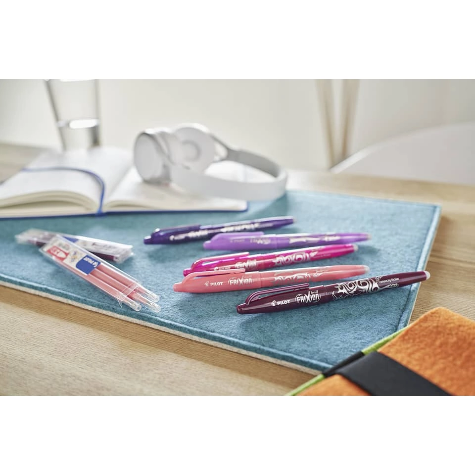 PILOT Tintenroller FriXion Ball 0.7 - 0,4 mm, apricot, radierbar