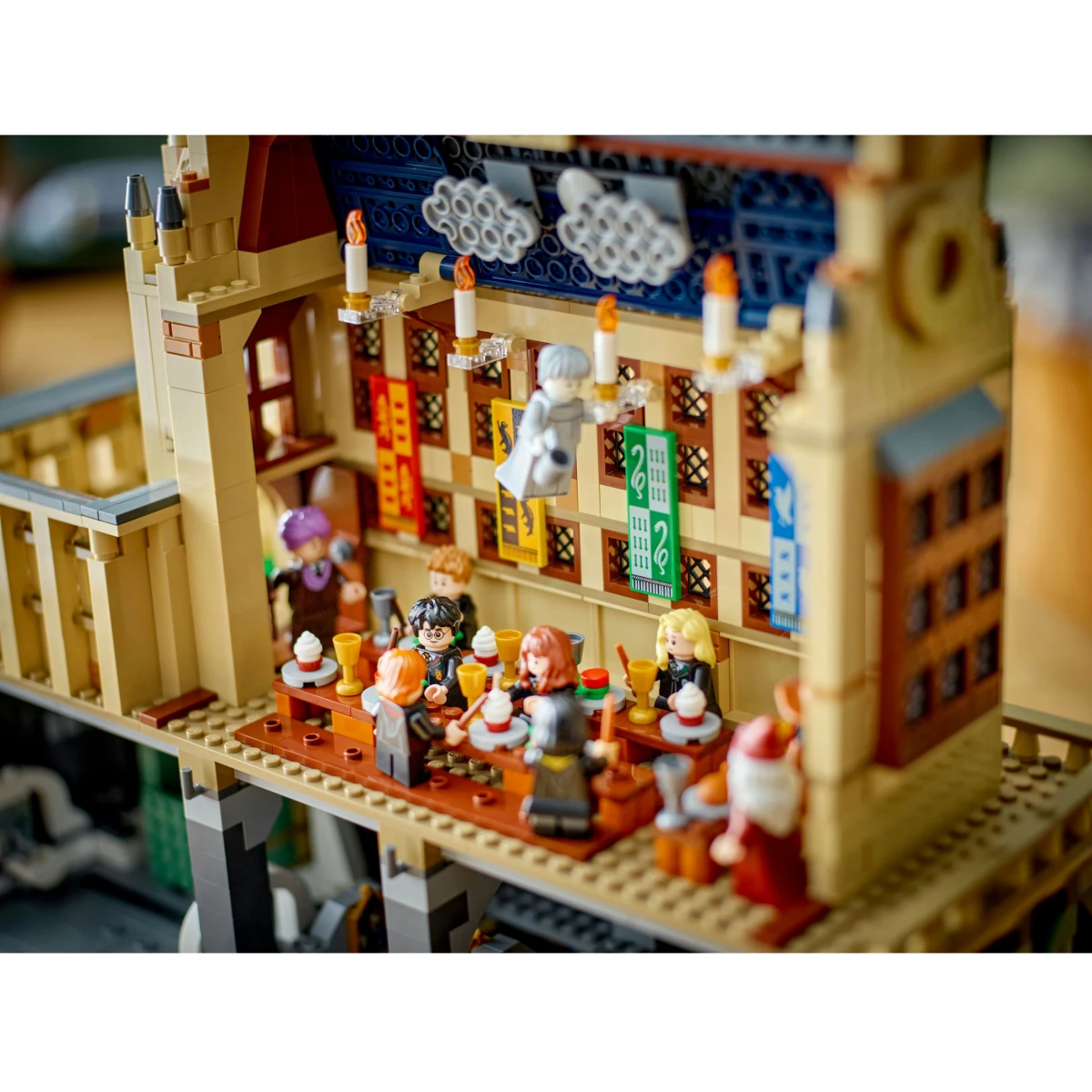 LEGO® Harry Potter Schloss Hogwarts: Die Große Halle 76435 LEGO® Harry Potter Schloss Hogwarts: Die Große Halle 76435