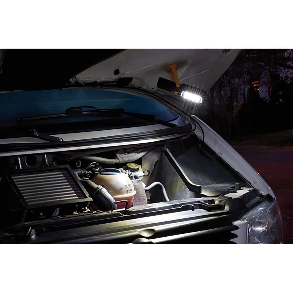 Brennenstuhl Tragbare Inspektions-LED-Leuchte mit 8 + 1 hellen SMD-LEDs - Brennestuhl